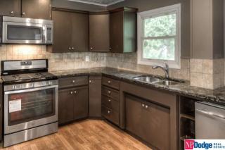 7720 Western Ave, Omaha NE  68114-1750 exterior