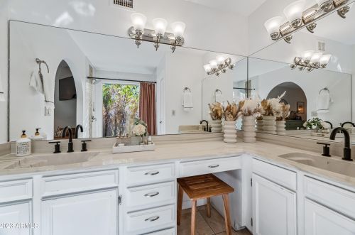 15834 47th St, Phoenix AZ  85032-4227 exterior