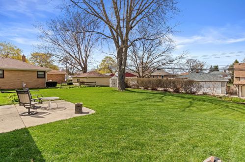 4117 99th St, Milwaukee, WI 53222-1426