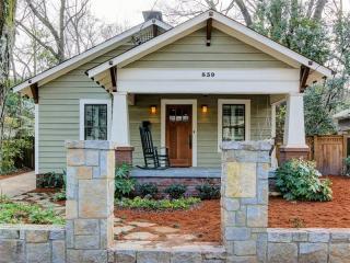 839 Lk Ave, Atlanta GA  30314-2208 exterior