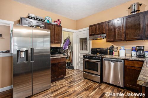 516 Front St, Belding MI  48809-1931 exterior