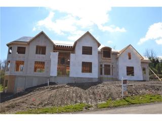 1813 Winchester Dr, Pittsburgh, PA 15241-3157