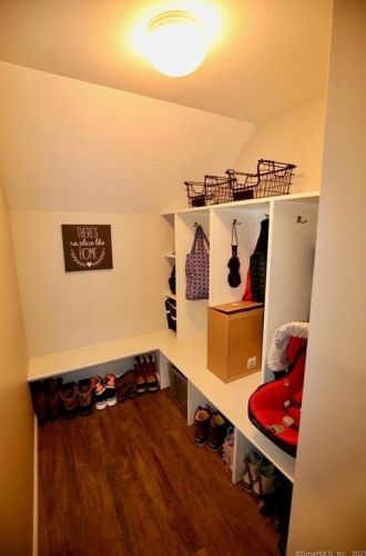 173 Norwalk Rd, Norwalk CT 06850-4410 exterior