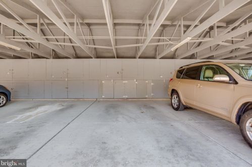 15111 Glade Dr, Silver Spring MD  20906-1542 exterior