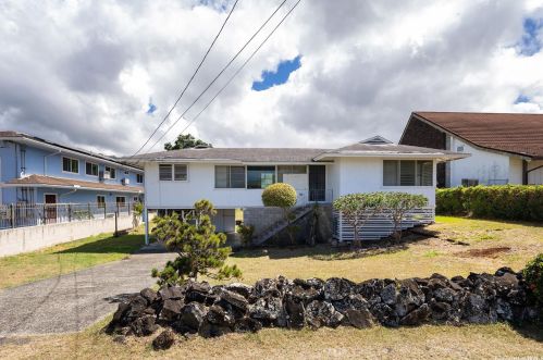 426 Judd St, Honolulu HI 96817-1753 exterior