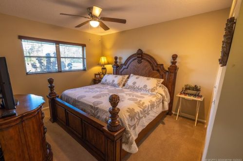 1579 Sunshine Ave, Fort Pierce FL  34952-6011 exterior