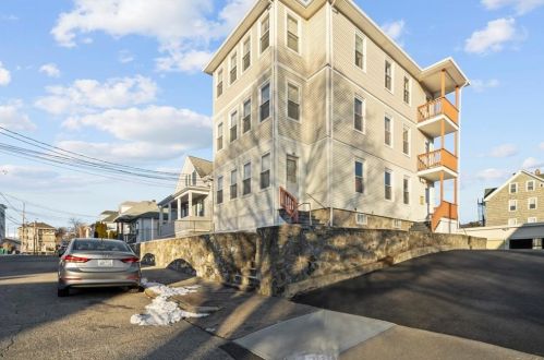 79 Hebert Ave, Woonsocket, RI 02895-3502