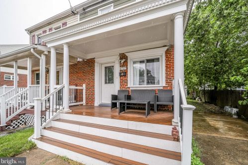 6727 Radcliffe Dr, Alexandria, VA 22307-1540