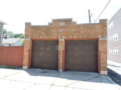 3200 Racine Ave, Chicago IL 60827-6402 exterior