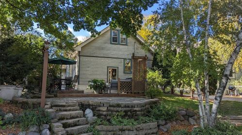 2172 67th St, Milwaukee, WI 53213-2020