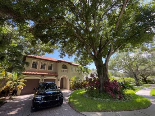 4012 Inman Ave, Tampa FL  33609-4420 exterior