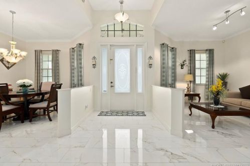 1246 Malaga Ave, Fort Pierce, FL 34953-4821