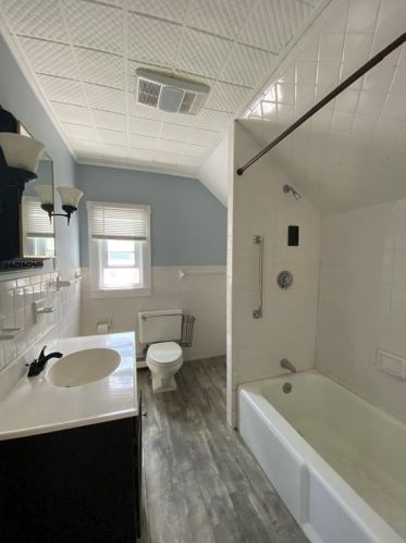 11 2nd St, North Andover MA 01845-3601 exterior