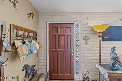 1066 Abrego Dr, Green Valley AZ 85614-3640 exterior