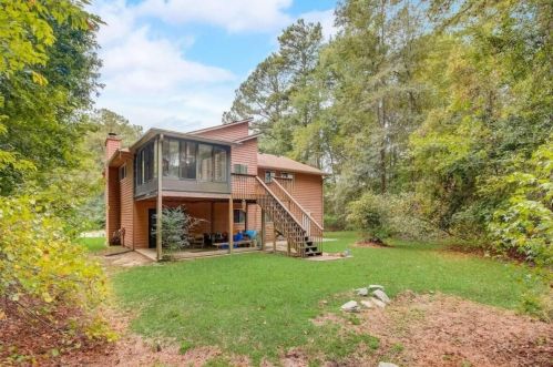 640 Butterfield Ln, Atlanta GA exterior