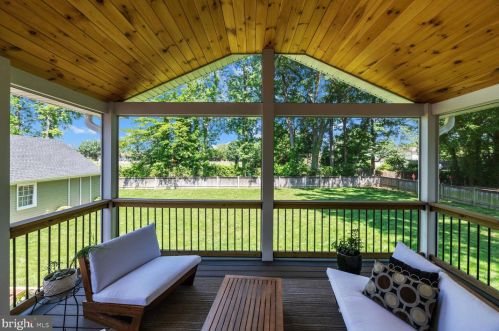 7923 Ashton St, Alexandria VA  22309-1340 exterior