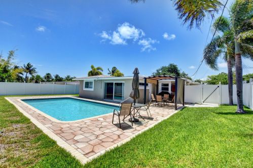 289 12 St, Boca Raton FL 33486-5495 exterior