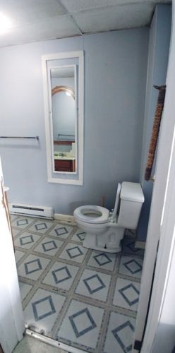 27 Pulaski St, Ware MA 01082-1474 exterior