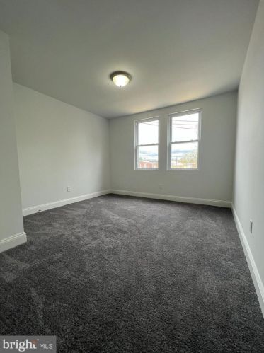 7261 Limekiln Pike, Philadelphia PA 19138-1333 exterior