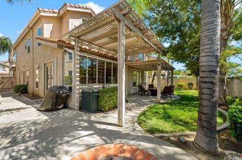 45297 Camino Monzon, Temecula CA 92592-1300 exterior
