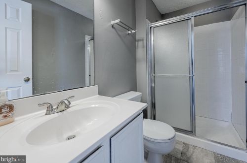 7987 Brightmeadow Ct, Ellicott MD 21043-7937 exterior