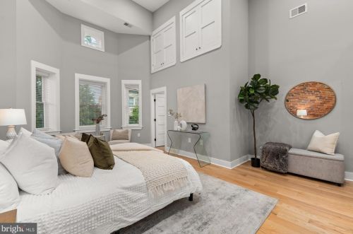 219 Morgan St, Washington DC  20001-1217 exterior