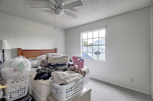 1111 Rivas Ln, Oxnard CA 93035-2748 exterior