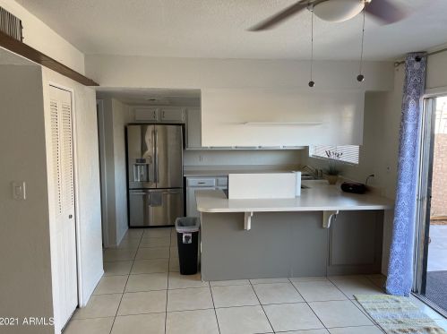 8224 33rd Ave, Phoenix AZ 85017-2303 exterior