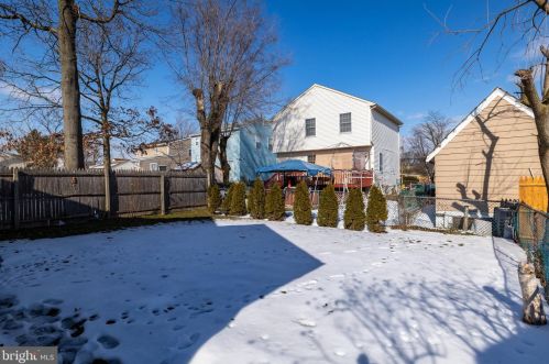 1736 49 St, Camden NJ 08110-1907 exterior