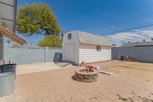 4701 40 Dr, Phoenix AZ 85019-1428 exterior