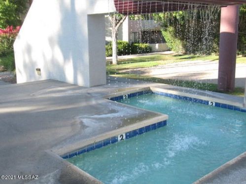 7618 Callisto Cir, Tucson AZ  85715-4290 exterior