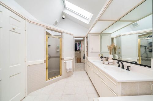 4166 Old Colony Rd, Kalamazoo MI  49008-3214 exterior