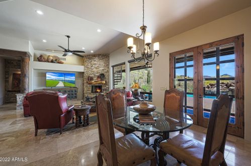 37025 33rd Ave, Phoenix AZ  85086-8740 exterior