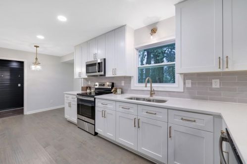 2898 Crk Dr, Duluth GA 30096-3848 exterior