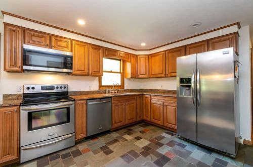 69 Lovering Ave, Concord NH 03307-1200 exterior