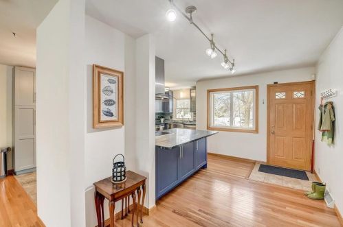 4510 Odana Rd, Madison WI  53711-1445 exterior