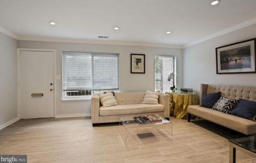 1737 Westwind Way, Mc Lean VA  22102-1612 exterior