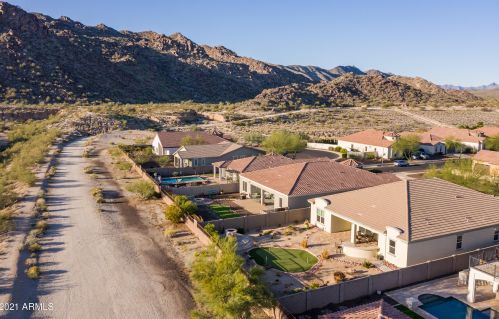 10015 6 Pl, Phoenix AZ 85085 exterior