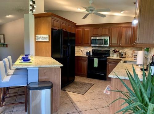 11120 Immokalee Rd, Naples FL exterior