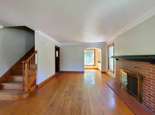 4139 Montreal St, Milwaukee, WI 53216-1756