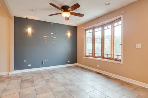 5007 Berteau Ave, Chicago IL 60641-1339 exterior