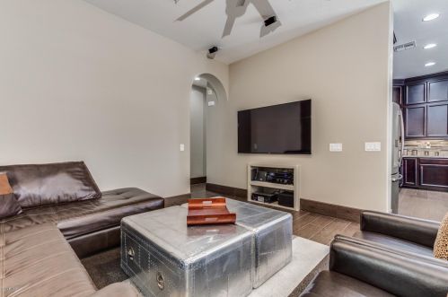 7084 Ivanhoe St, Chandler AZ 85226-0804 exterior