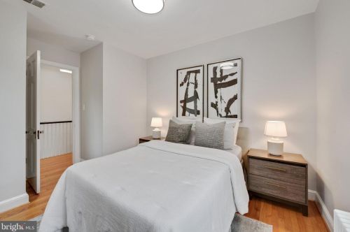 4401 Burlington Pl, Washington DC  20016-4421 exterior