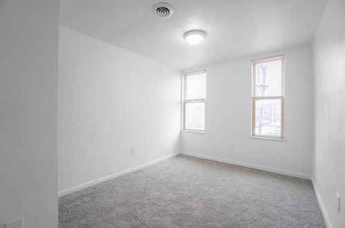 1908 Monongahela Ave, Pittsburgh PA 15218-2467 exterior