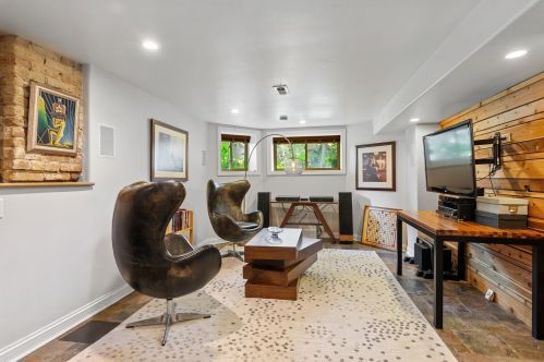 1819 Whipple St, Chicago IL  60647-5005 exterior