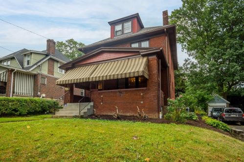 453 Clokey Ave, Pittsburgh, PA 15228-1424