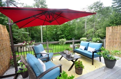 18 Arbor Rdg Rd, Torrington CT 06790-2576 exterior