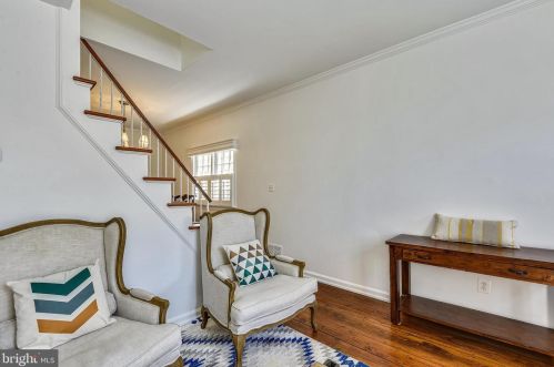 309 Wilkes St, Alexandria VA 22314-3853 exterior