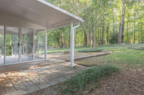 3505 Dunwoody Clb Dr, Atlanta GA 30350-5202 exterior