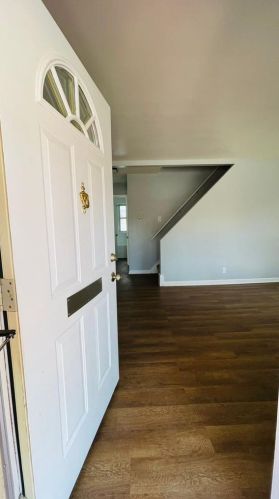 4728 44th St, Milwaukee, WI 53218-5203